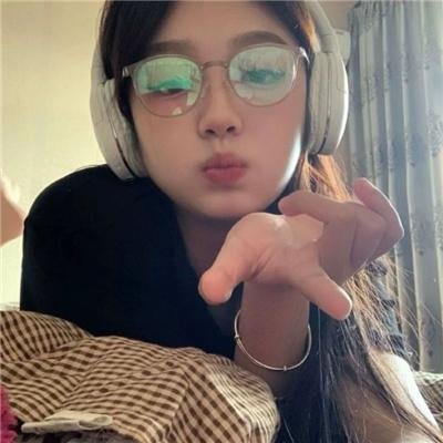 人潮汹涌 · 独家纪录片